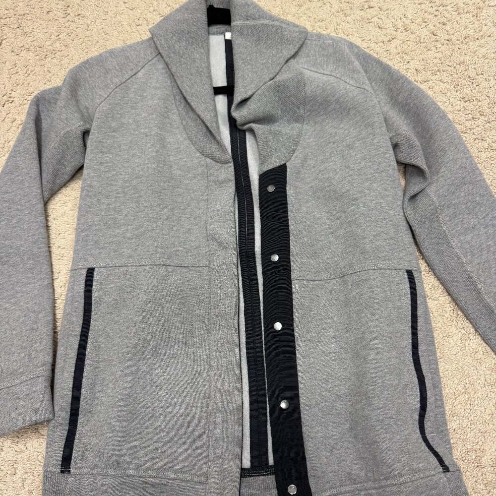 Lululemon 3/4 Length Heavyweight Sweathshirt / Wrap